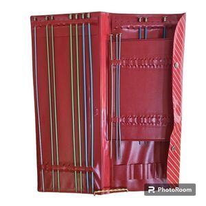 Vintage Boye Knitting Needles In Boye Vinyl Plastic Snap Pouch Carrying Case